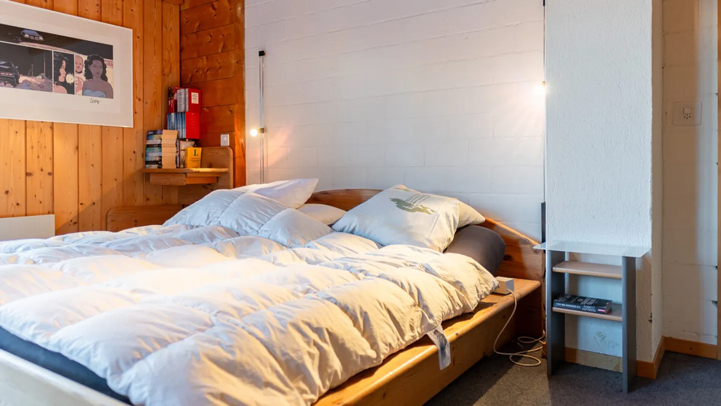 Casa bifamiliare in posizione tranquilla a Eischoll con una vista magnifica - Foto 6 di 8