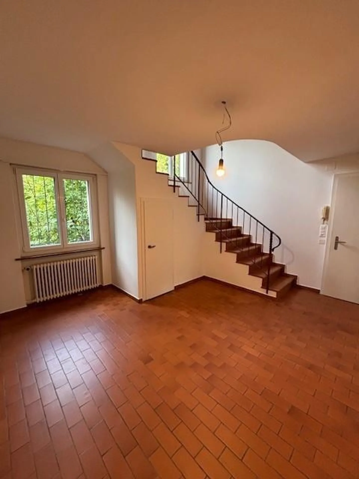 Beautiful garden apartment including garage - Photo 1 of 18