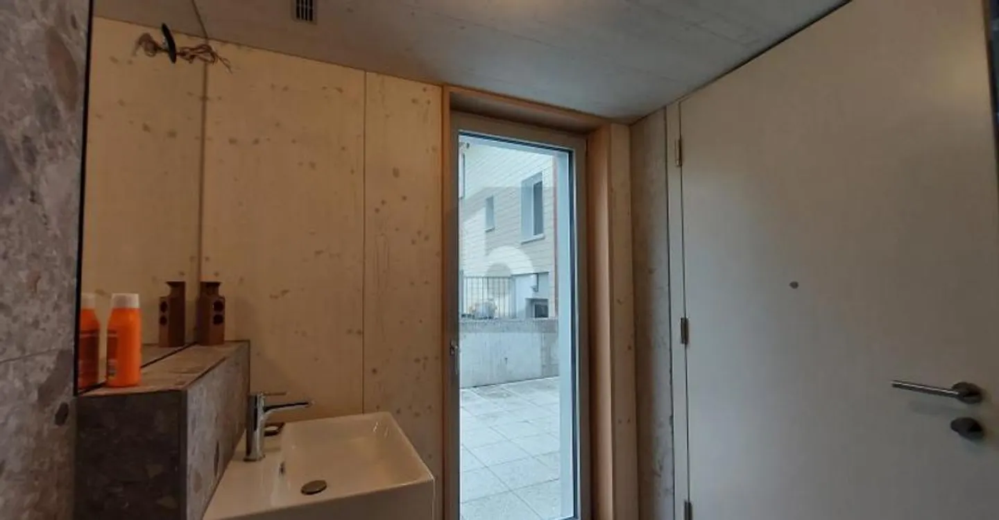 Modernes Apartment in der Natur - Foto 3 von 5