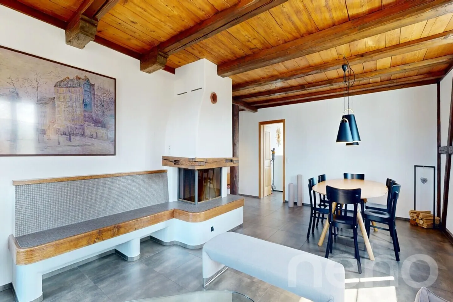 Propriété charmante avec espace et technologie moderne - Photo 4 sur 12