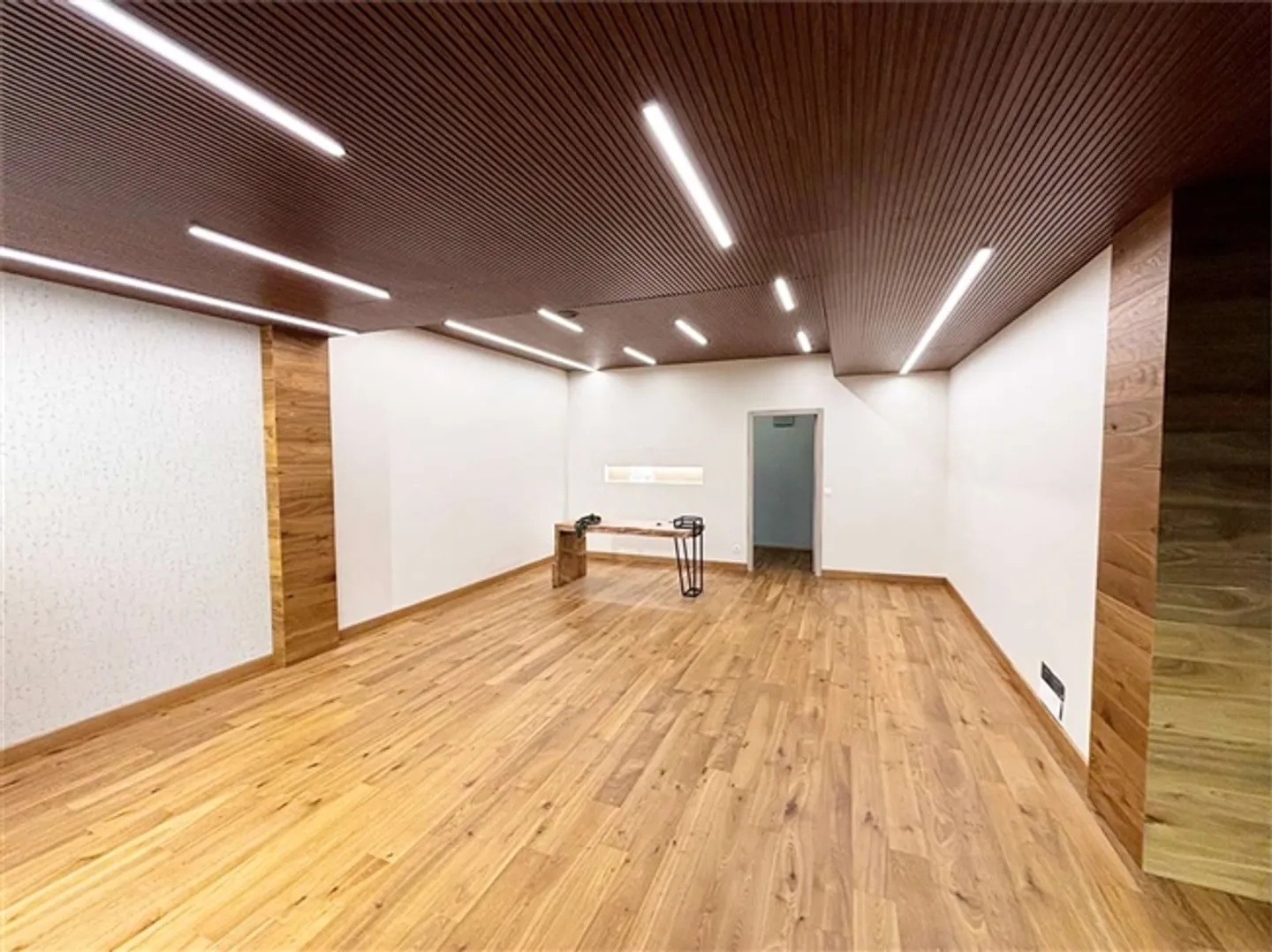 Shop in the Gallery for Investments - Photo 3 of 4