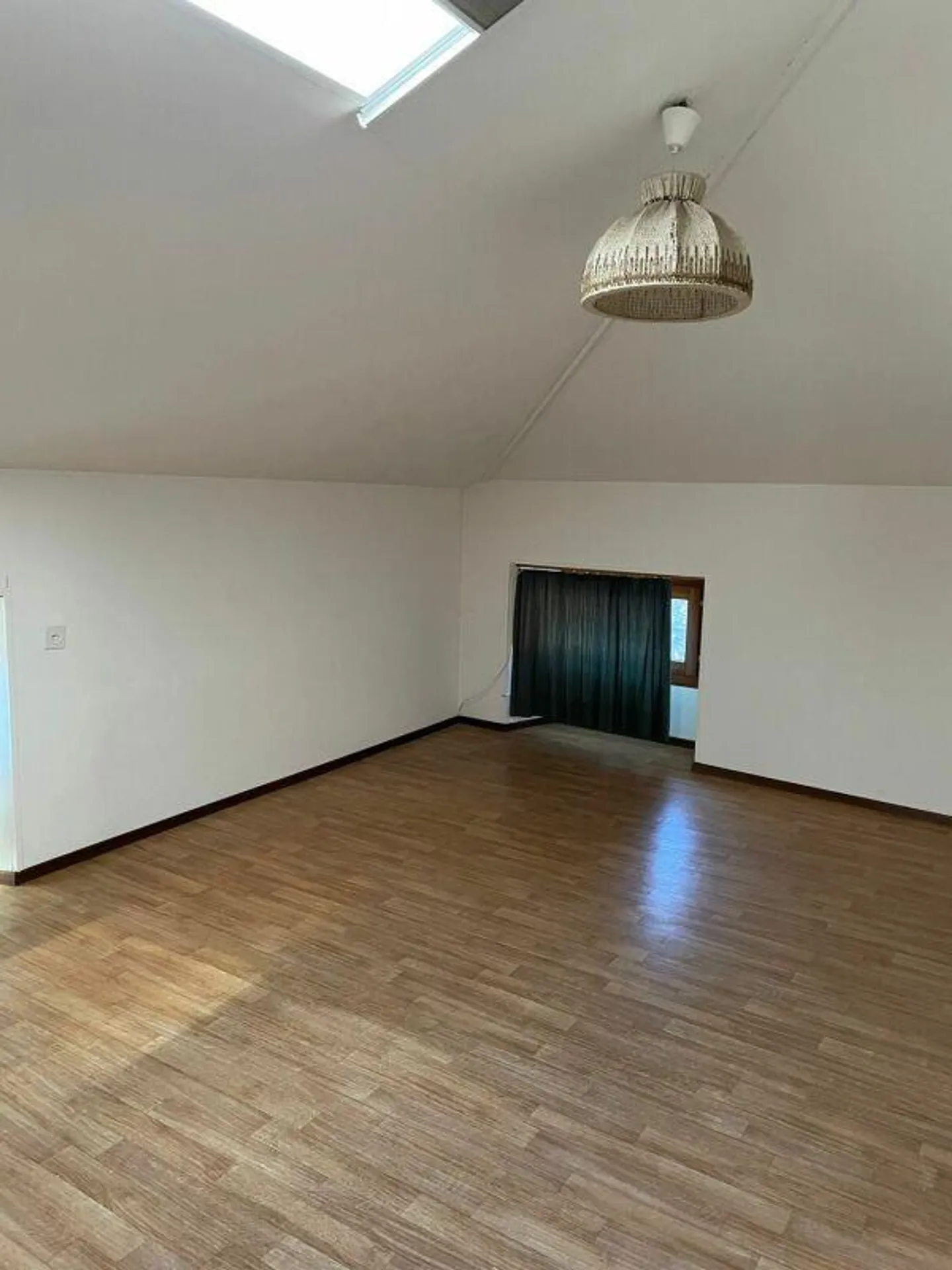 3 APARTMENTS of 2 rooms/ 3 rooms /4 rooms prices starting from ... - Photo 12 of 26