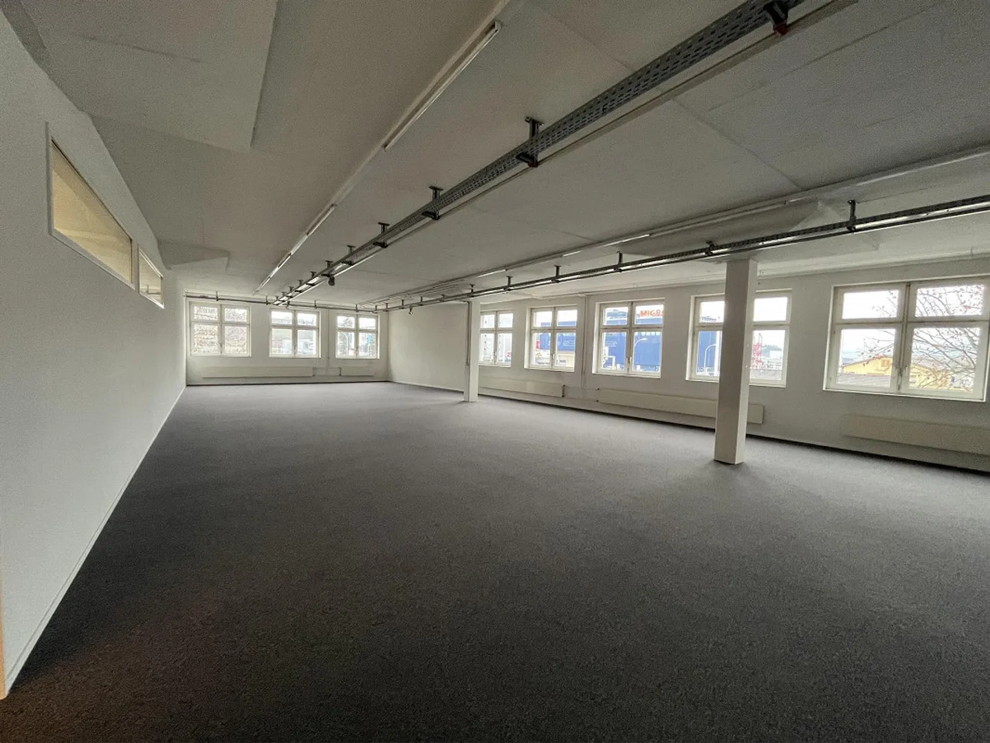 Office space for rent in a central location in Dierikon - Photo 11 of 11