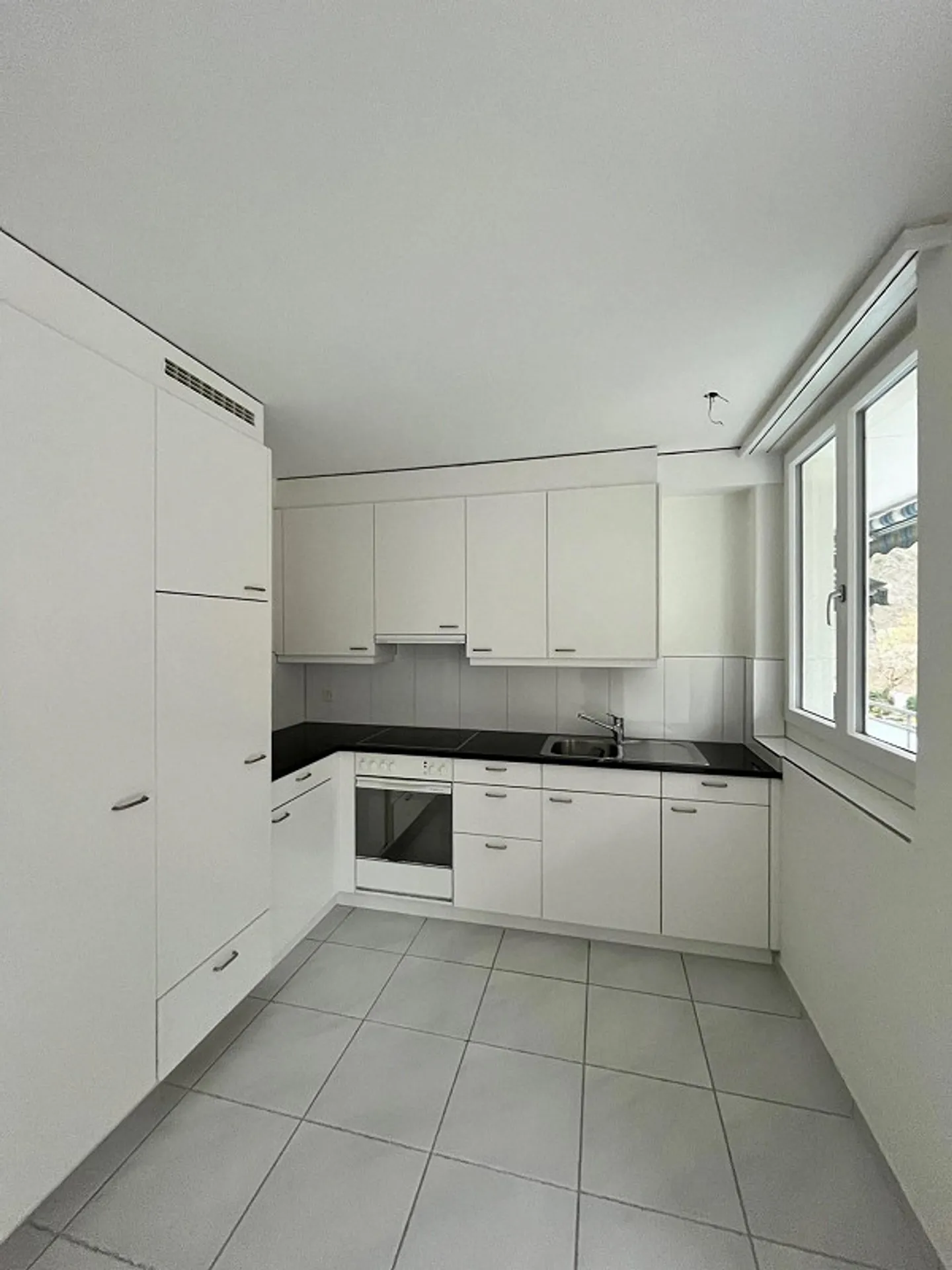 renovierte 2-Zimmerwohnung EG rechts, Objekt 1005 - Foto 2 von 6