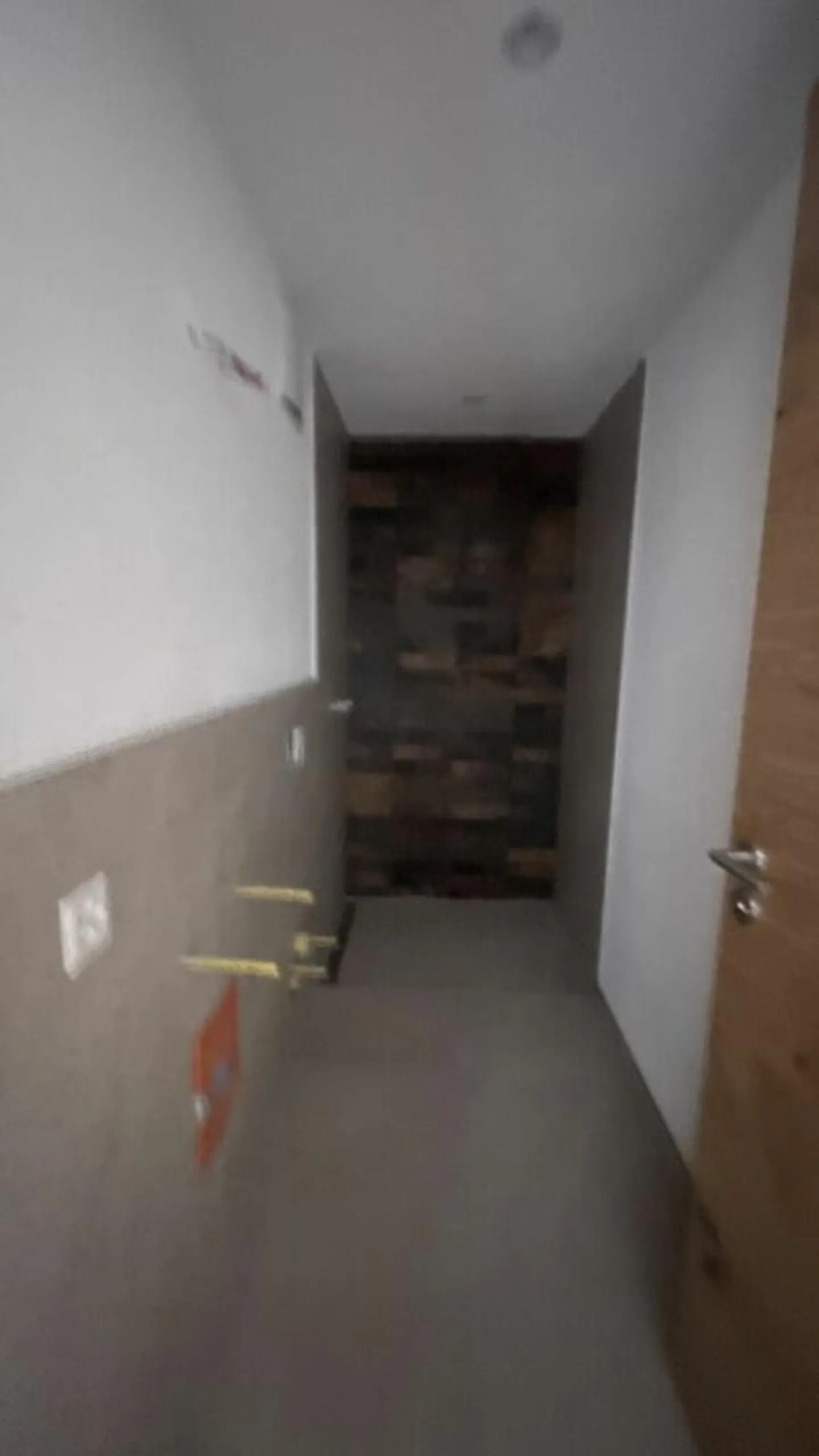 Residence du Glacier in a central quiet location. T2 - Photo 11 of 13