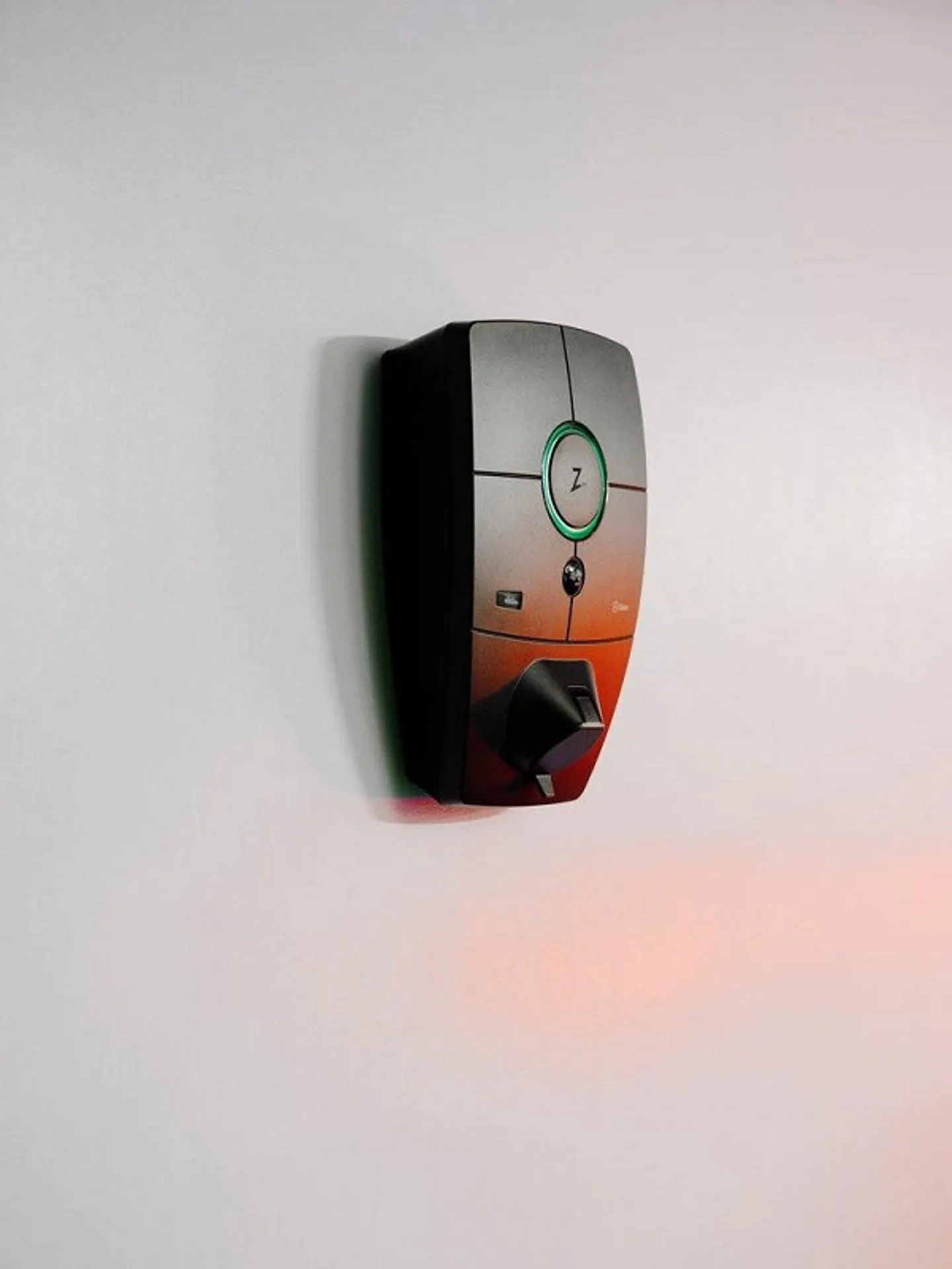 Place de Parking avec Chargeur - Photo 2 sur 4