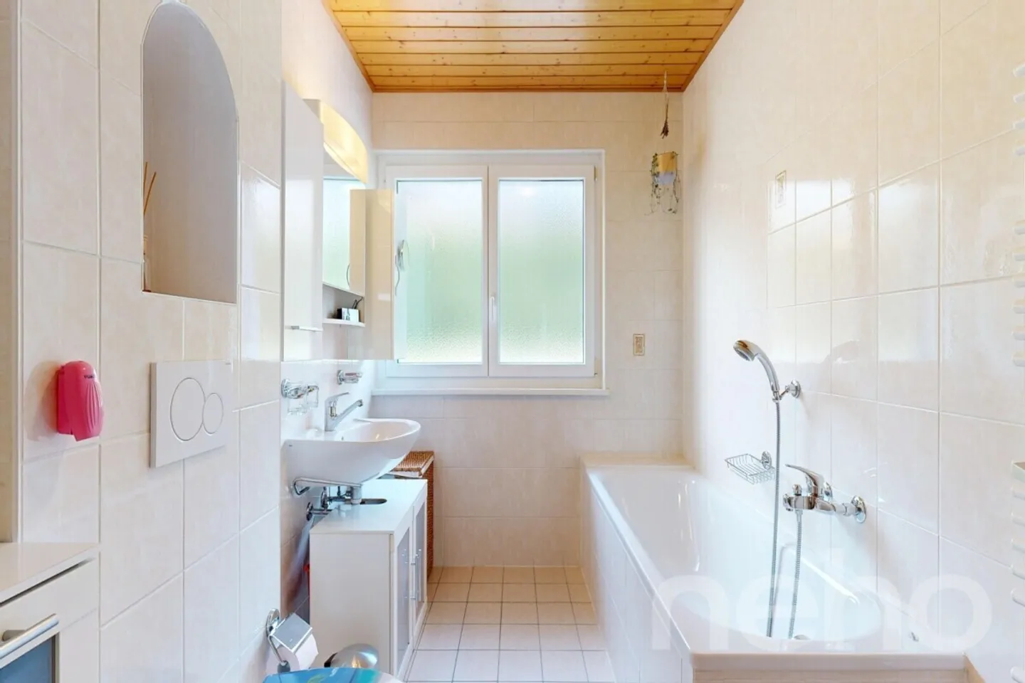 Saillon - Villa familiale, grand jardin et potentiel d'extension - Photo 8 sur 12