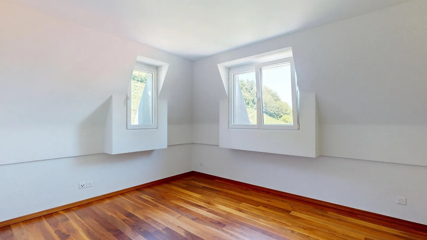 Attique de 4,5 pièces avec style, vue et qualité de vie - Photo 5 sur 7