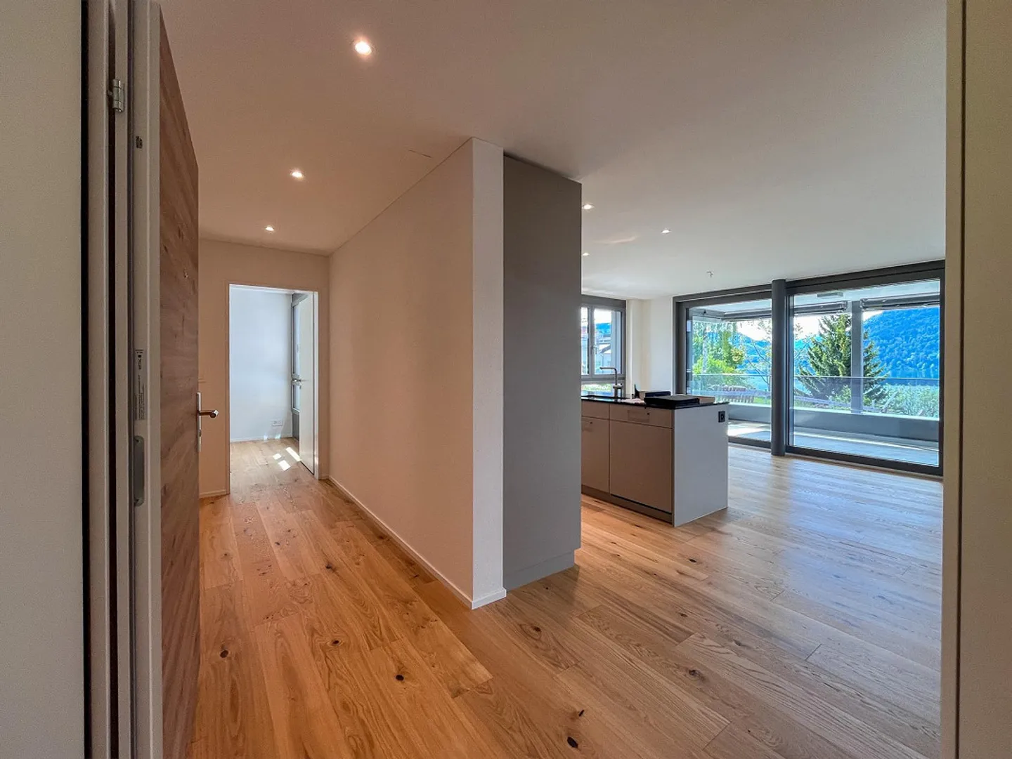 Neue 4½-Zimmer-Wohnung mit Seesicht - Foto 3 von 9