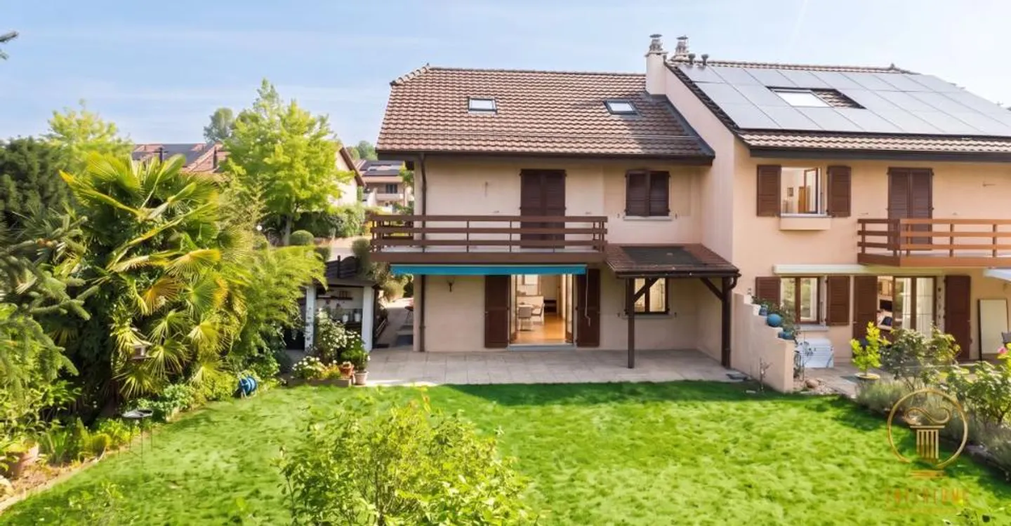 RENENS - Villa mitoyenne de 5.5 p. avec grand jardin. Pas inscrite dans une PPE. - Photo 10 of 11