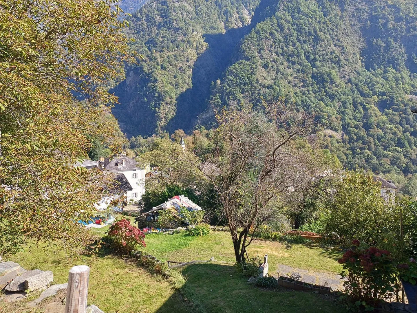 Terrain constructible à Soazza - ID 24046 - Photo 3 sur 4