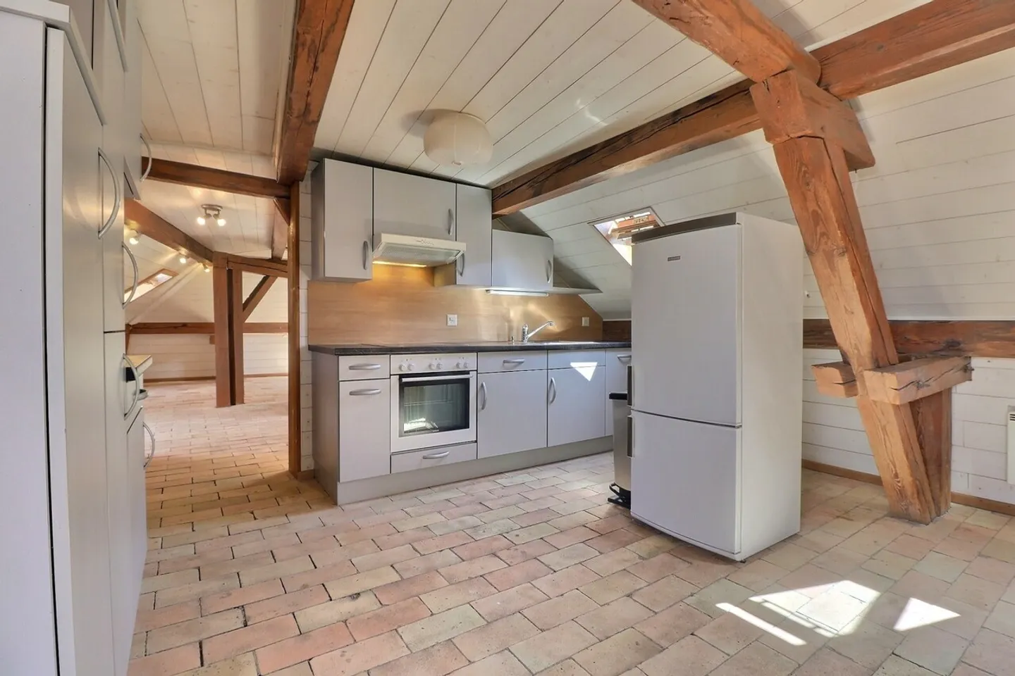 Loft di 95 m2 nel centro di Montreux - Foto 4 di 9