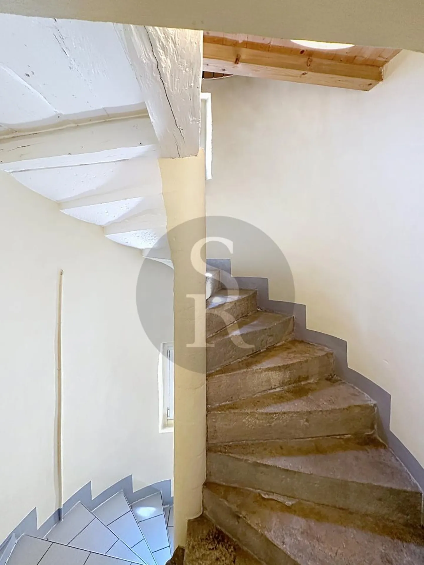 6-room apartment - Photo 10 of 11