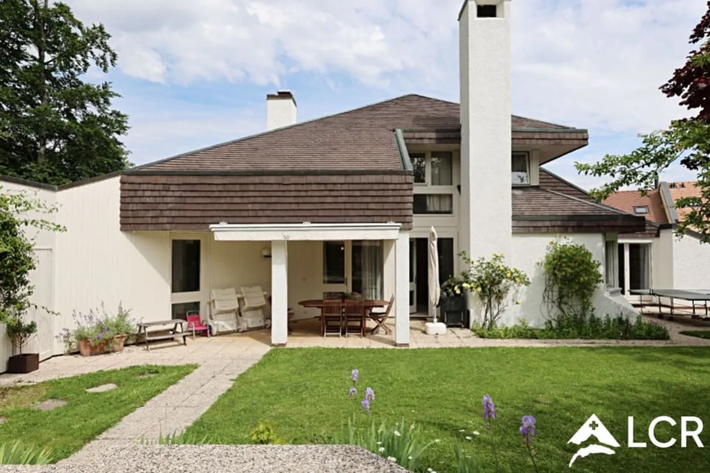 Magnifica casa d'architetto 9,5P / giardino paesaggistico con piscina - Foto 3 di 13