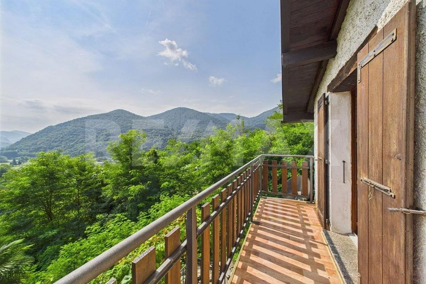 Charmantes Ferien-Duplex mit Aussicht - Foto 1 von 13