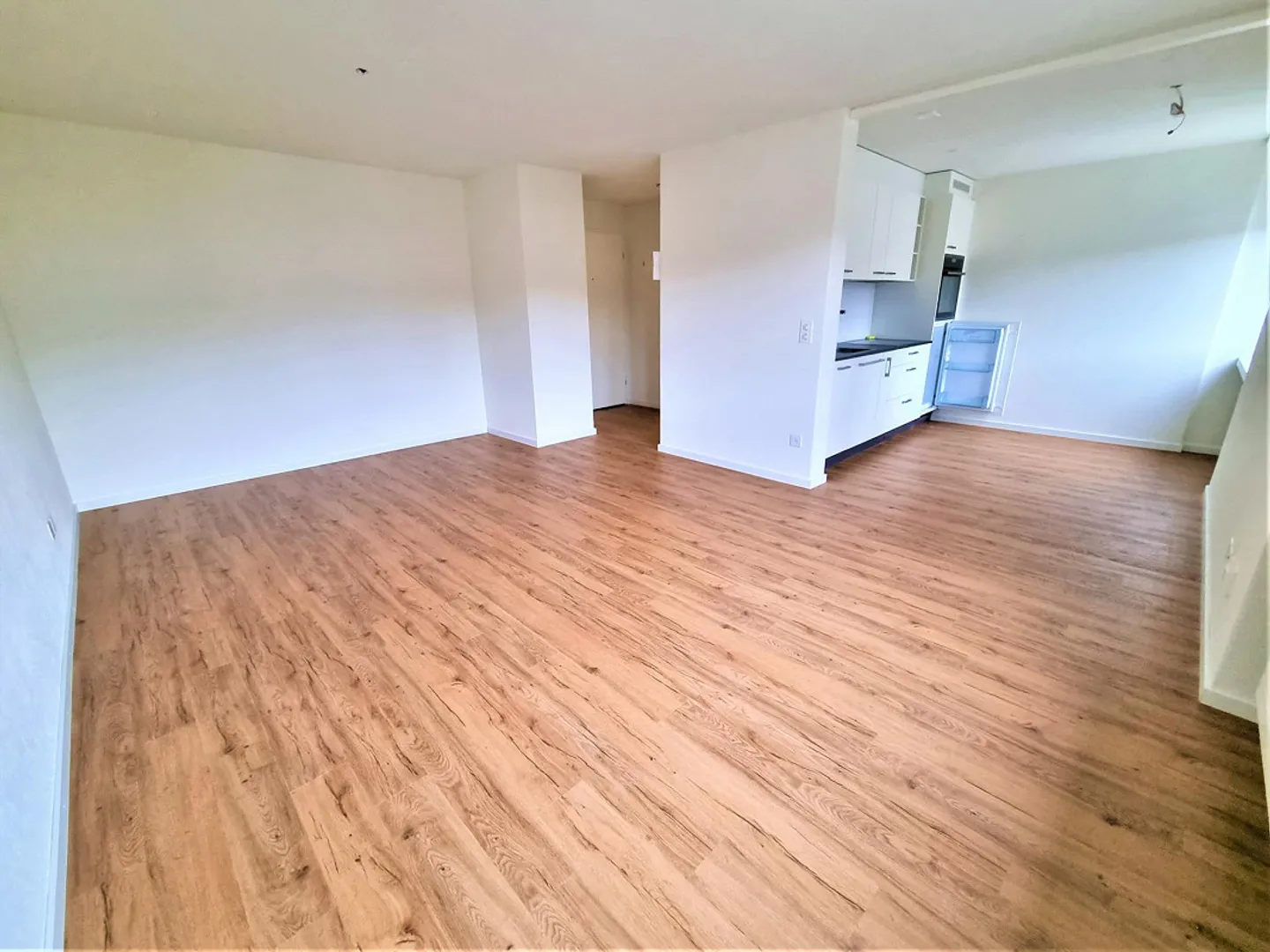 Helle Wohnung zu vermieten - Foto 2 von 5