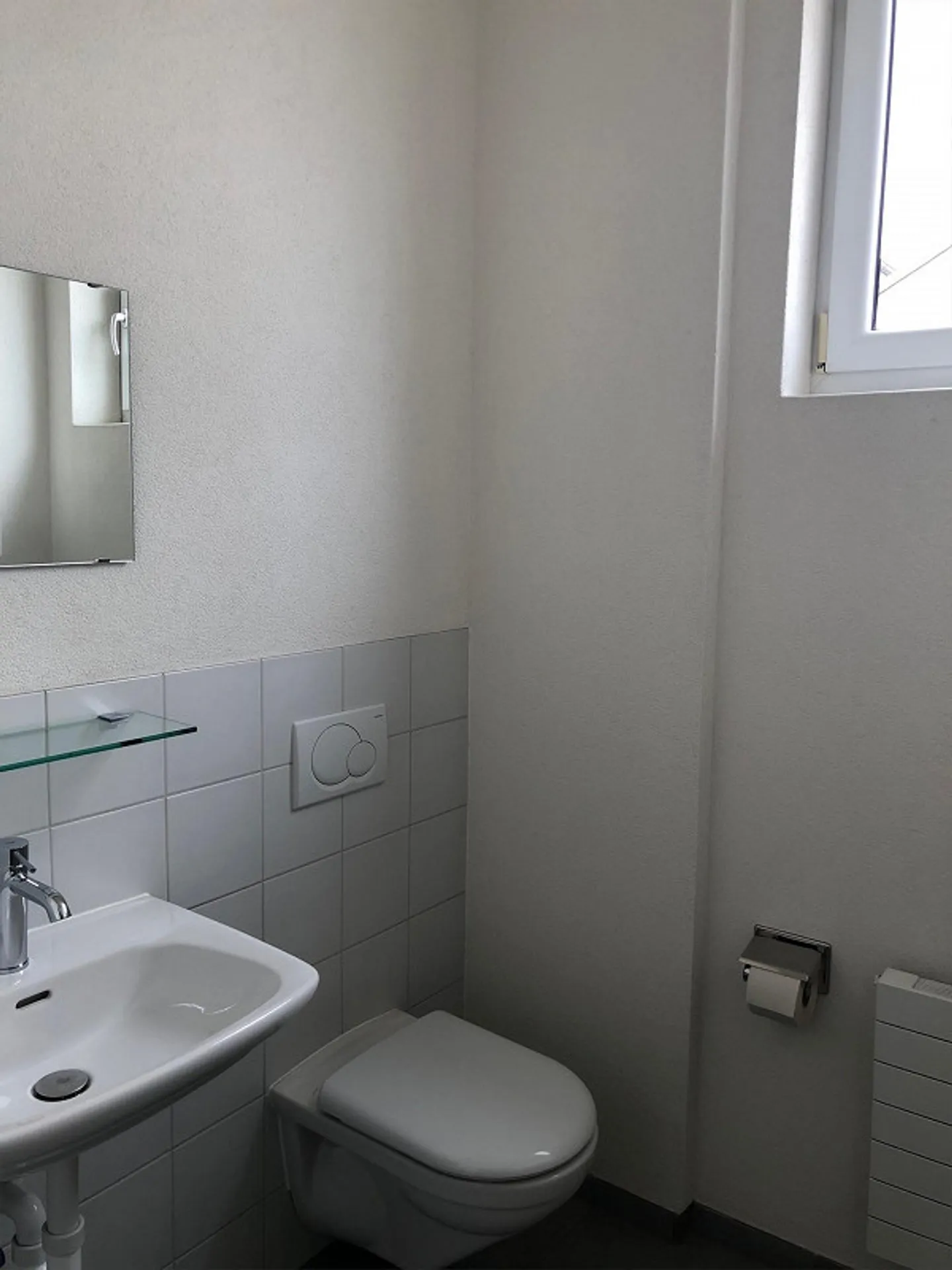 Gewerberaum mit Büro - Foto 7 von 12