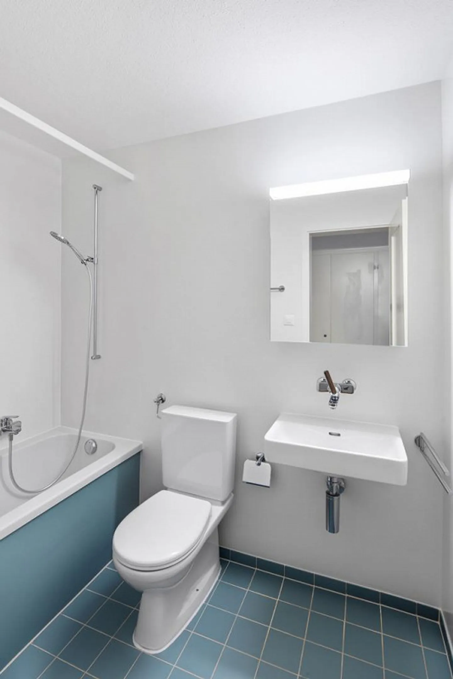 Beautiful and bright 3-room apartment for rent in Uster - Photo 4 of 8