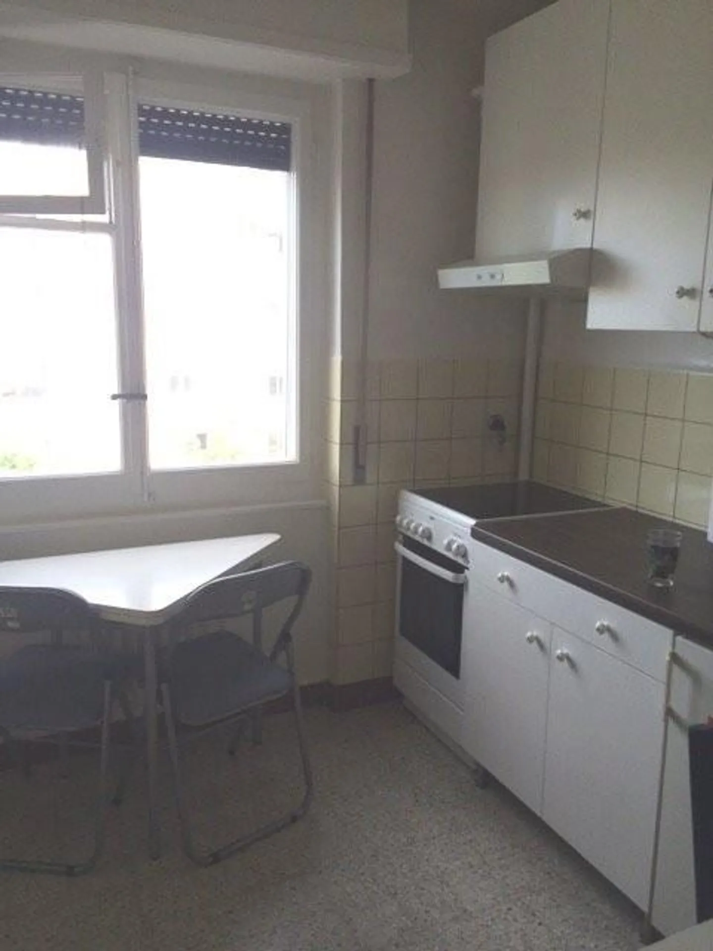 Joli 3 pièces au 3ème étage, disponible pour le 1er octobre 2025 - Photo 2 sur 7