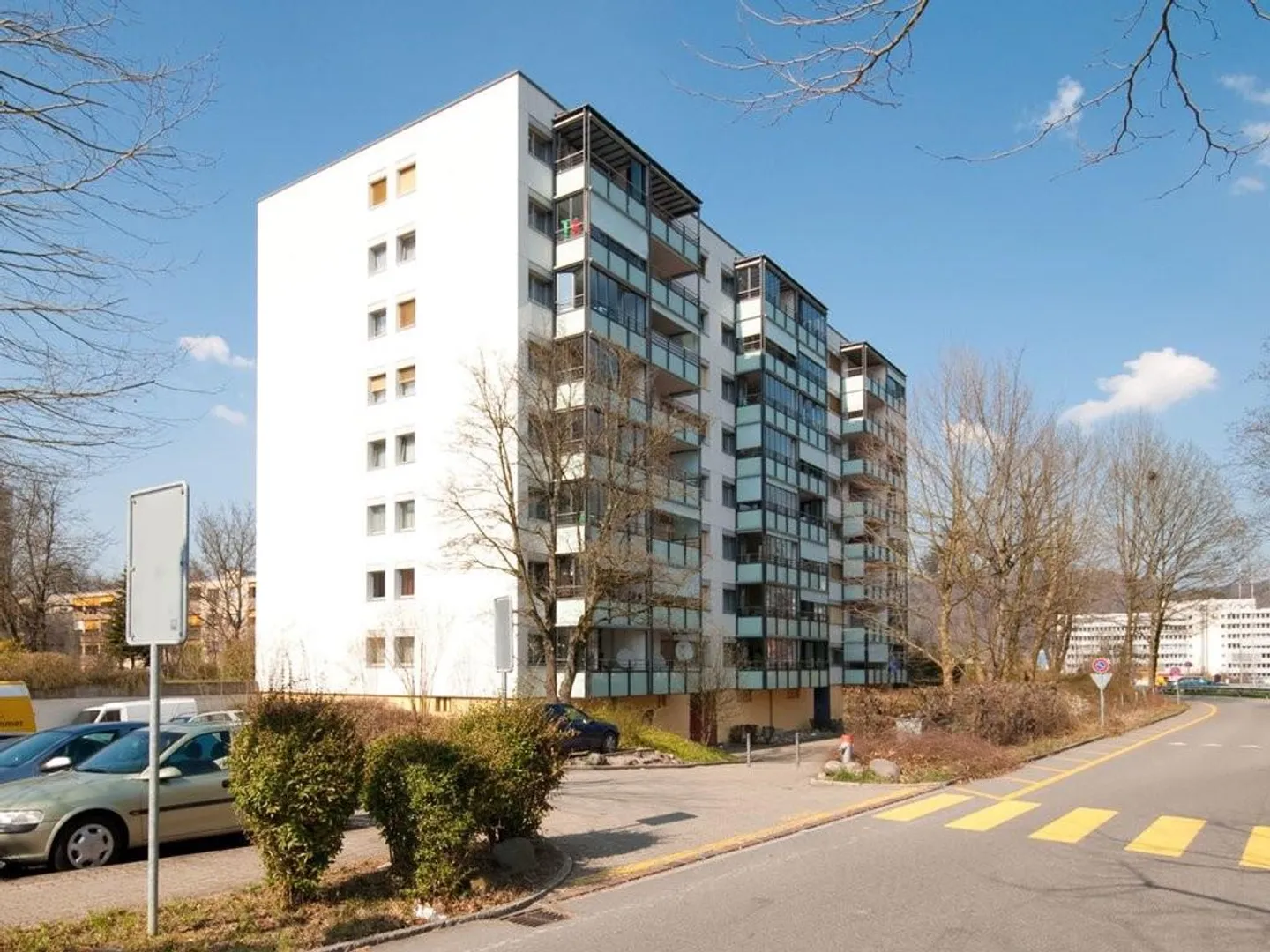 RENT WITHOUT DEPOSIT - Centrally Located Apartment - Photo 1 of 4