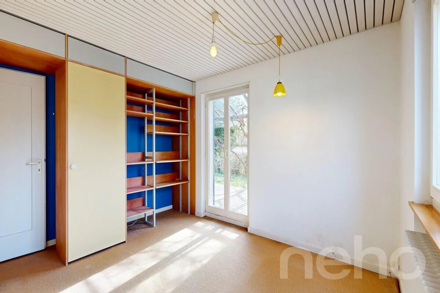 Affascinante casa di 7,5 stanze su grande terreno con molto potenziale - Foto 4 di 12