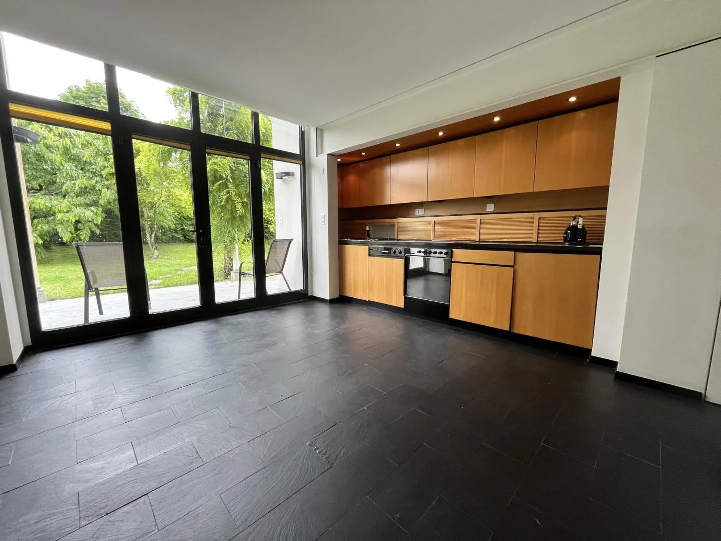 Architect-designed house - Pregny-Chambésy - Photo 1 of 13
