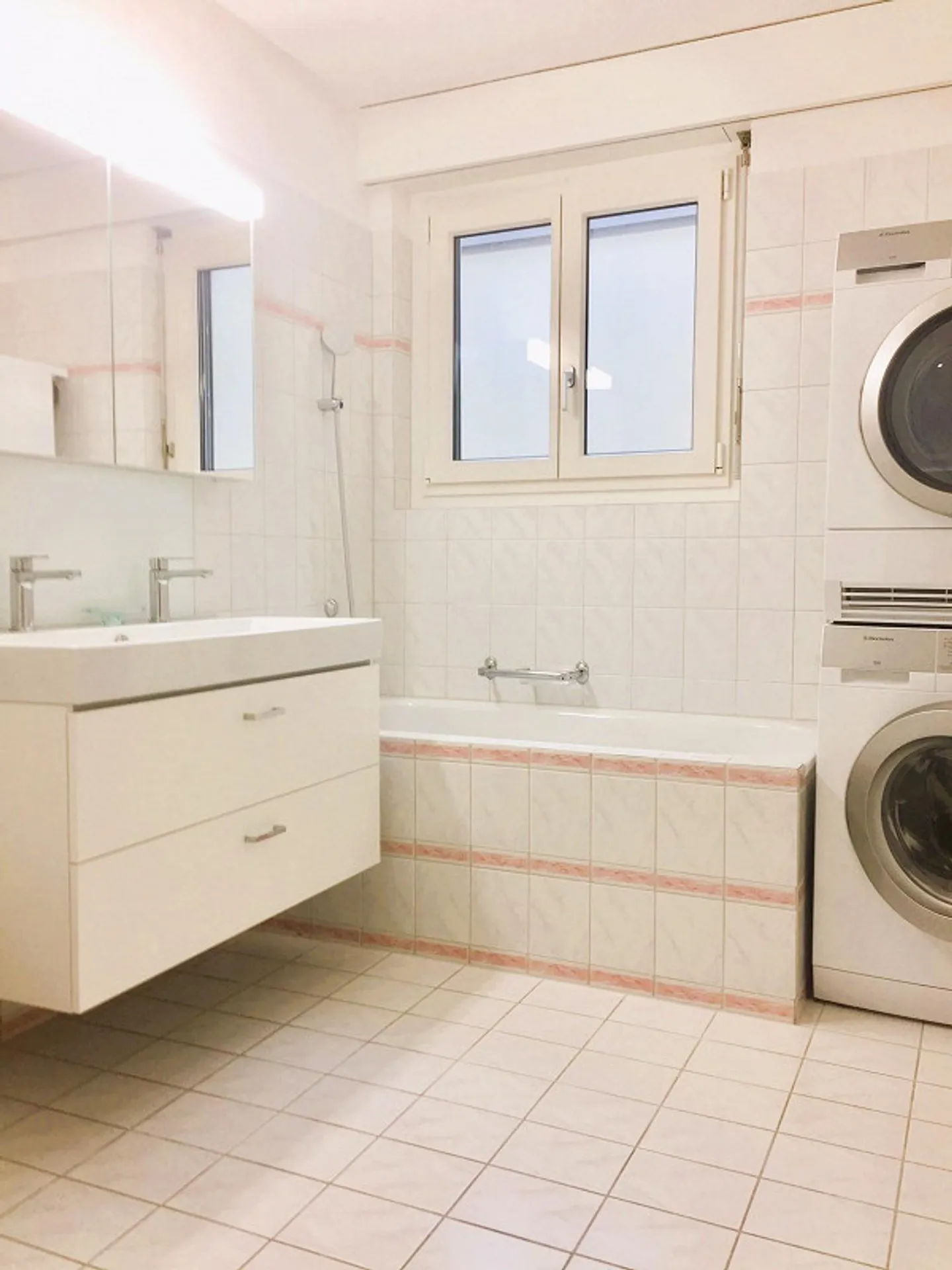 4.5-Zimmerwohnung mit Berg- und Seesicht in Meggen - Foto 9 von 13