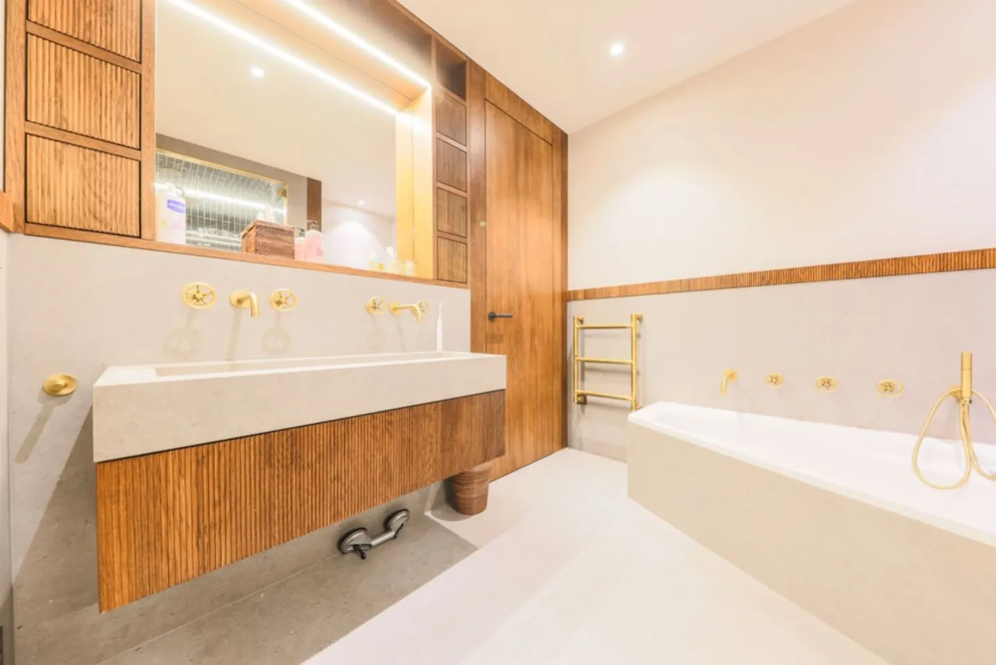 Magnificent furnished 5-room apartment near Nyon and Gland - Photo 9 of 13