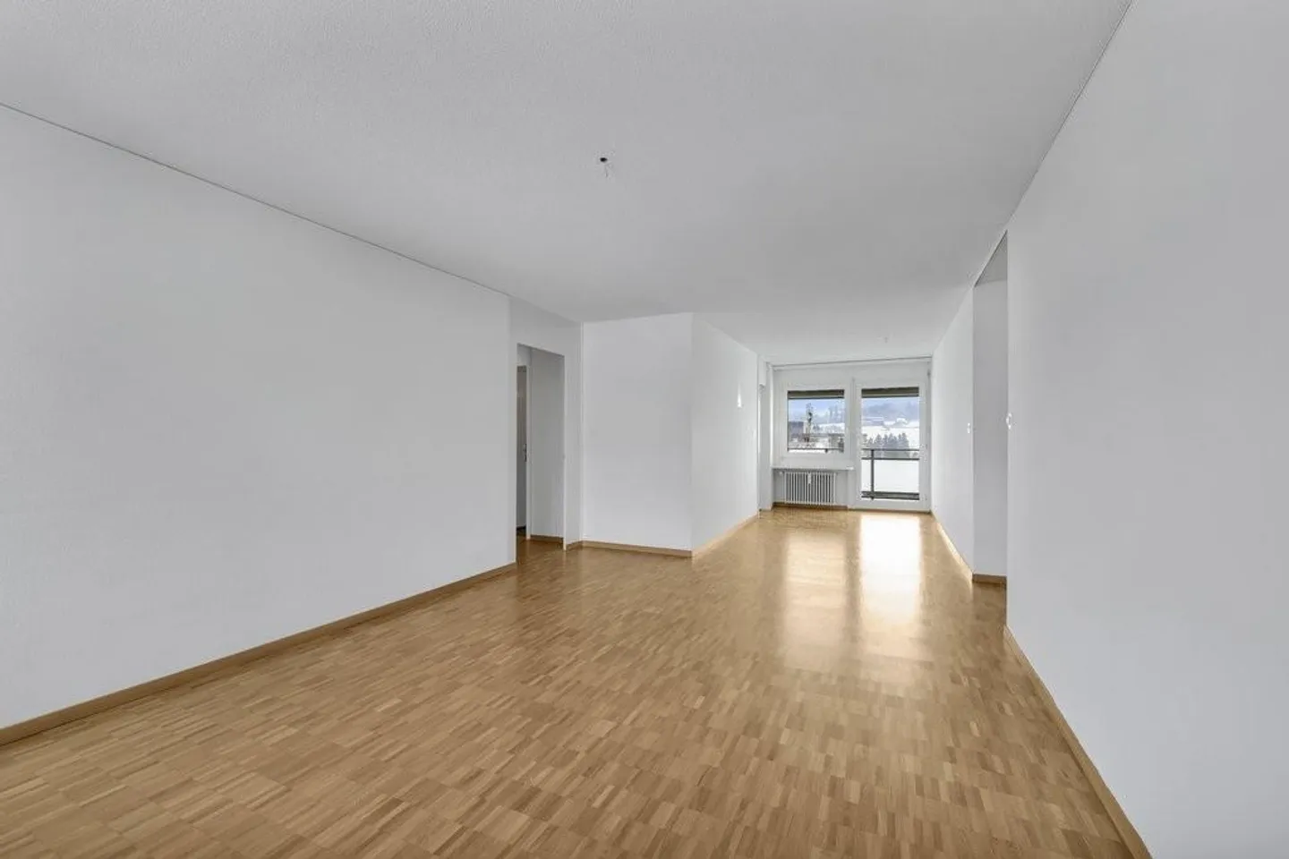 Vivre dans un endroit calme avec un grand balcon - Photo 1 sur 7