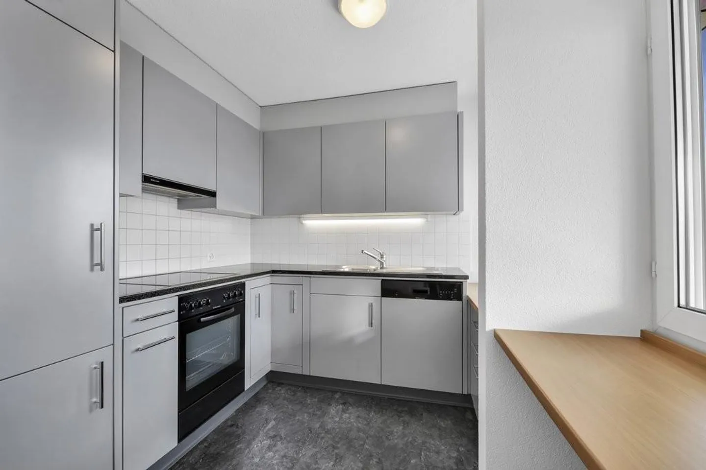 Vivre dans un endroit calme avec un grand balcon - Photo 4 sur 7