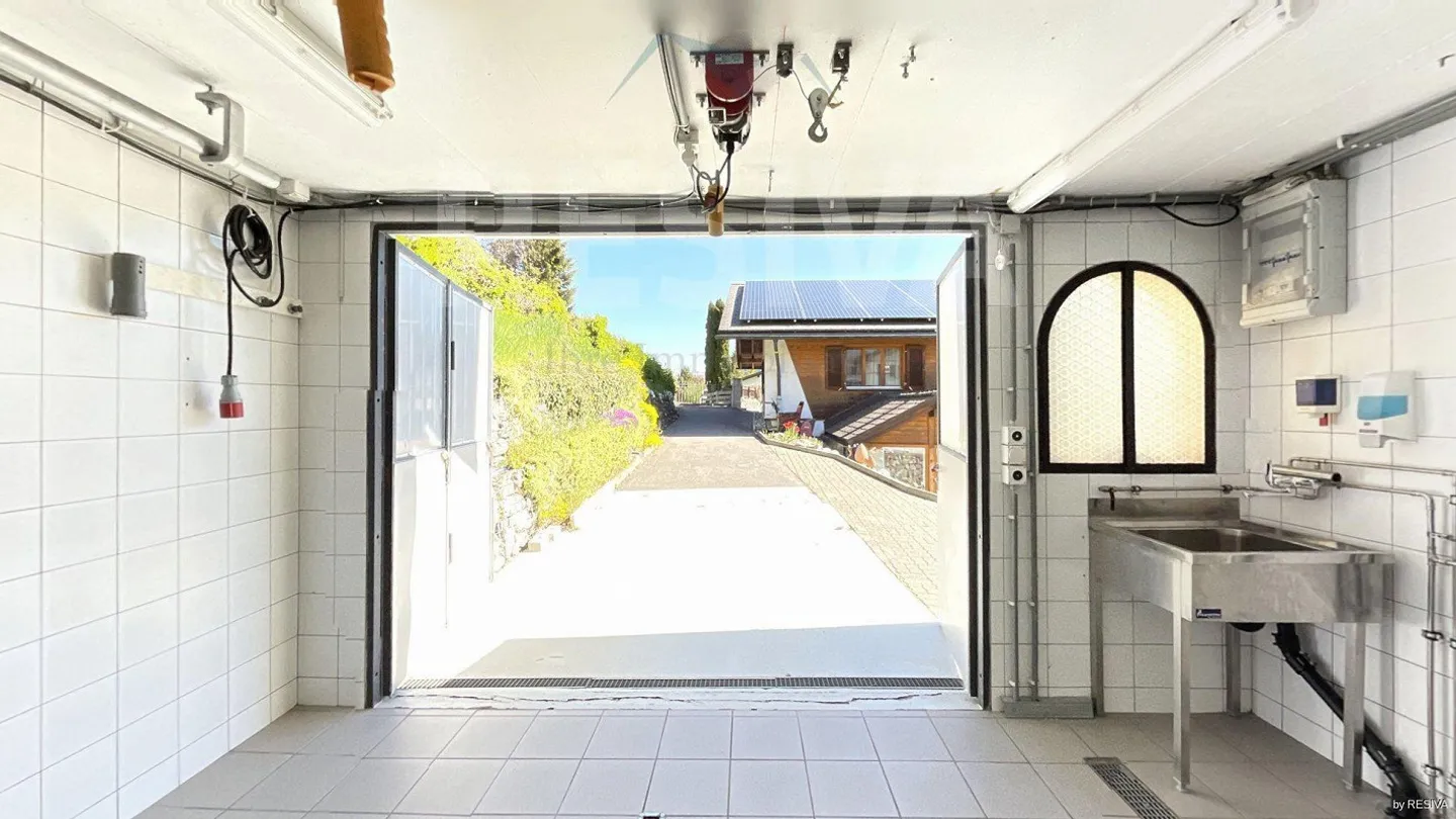 Detached single-family house with great views - Photo 25 of 29