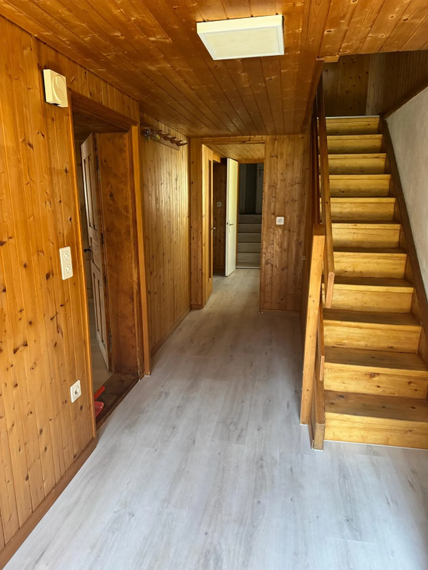 Charmante, ancienne maison individuelle de 4,5 pièces dans un emplacement central à Schiers - Photo 6 sur 15