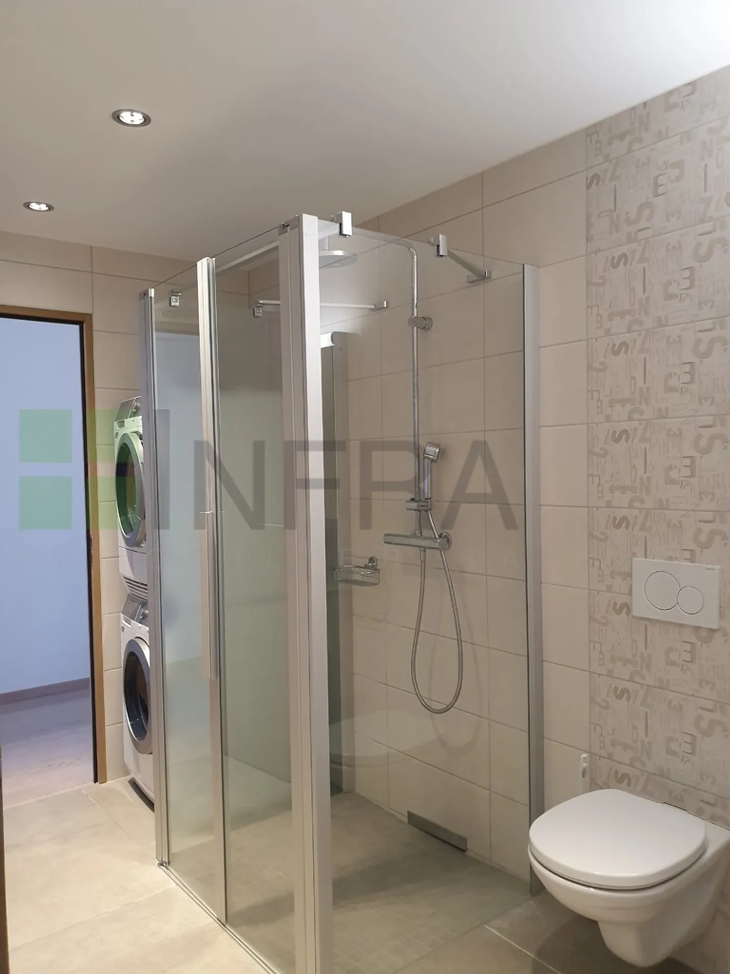 Modernes Apartment von 98 m2, 4 Zimmer im 1. Stock ohne Aufzug - Foto 6 von 13