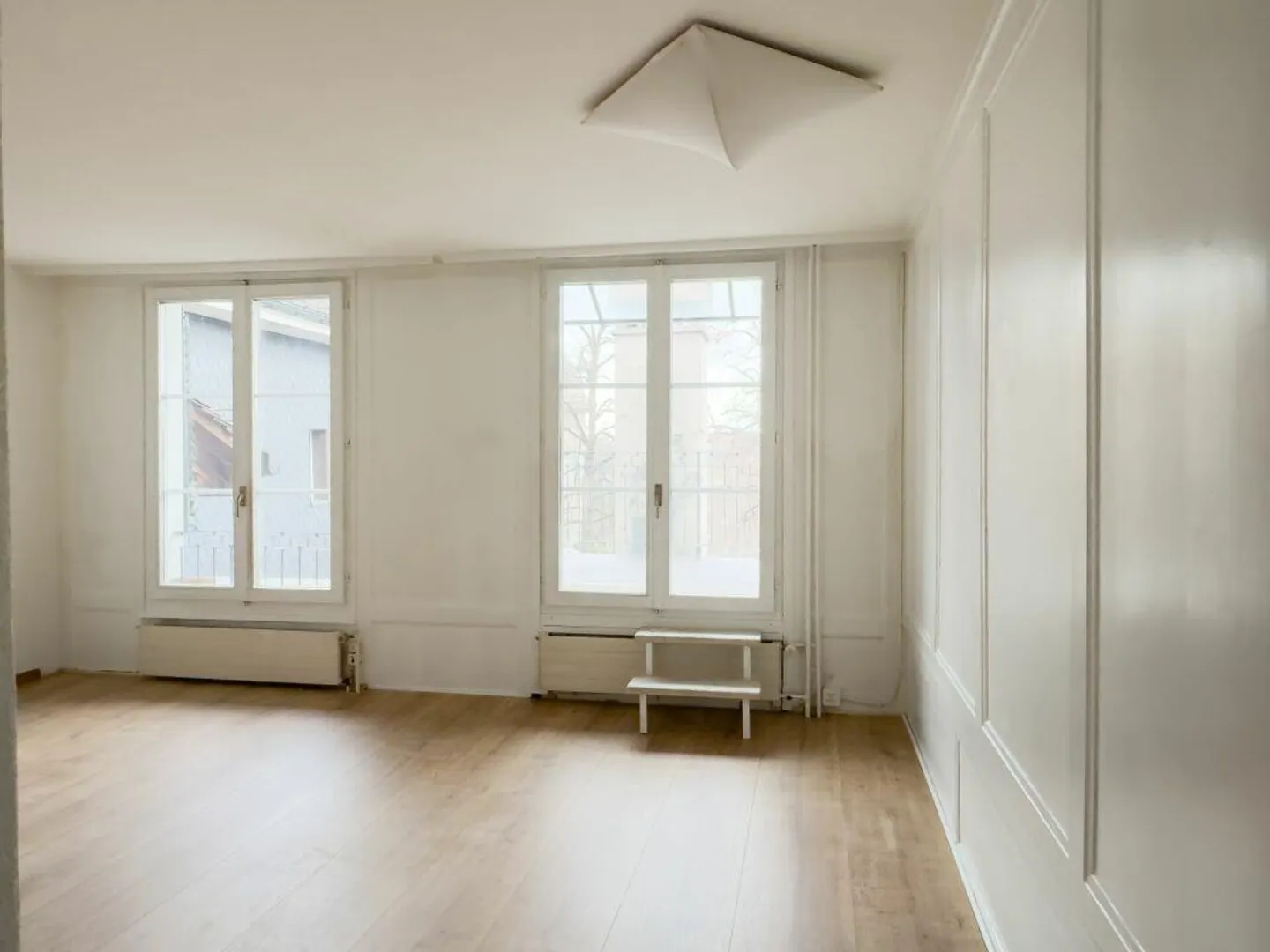 Stunning Gallery Apartment with Studio - Photo 11 of 30