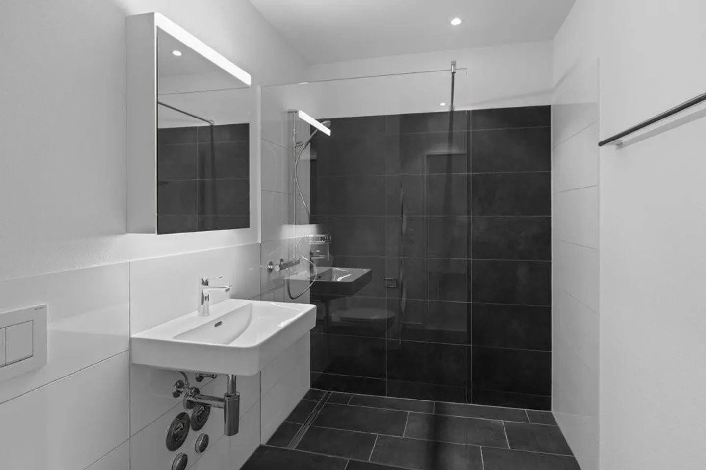 2.5-Room New Apartment in Wolfganghof South - Photo 5 of 5