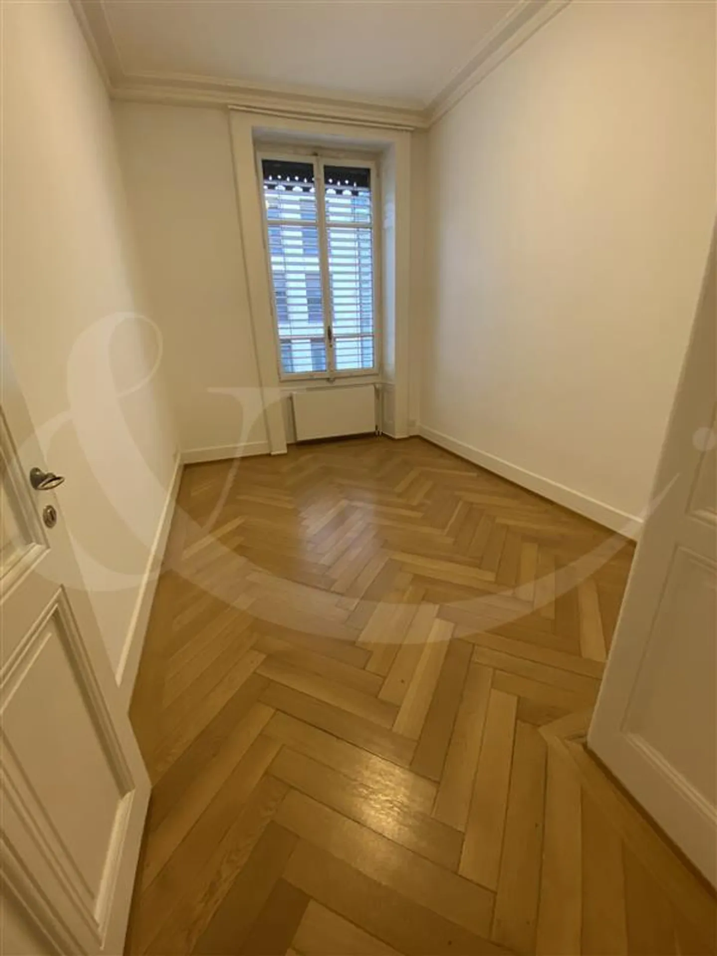 Rue Bovy-Lysberg 9 - Hesse 12, appartement de 5 pièces - Photo 4 sur 6