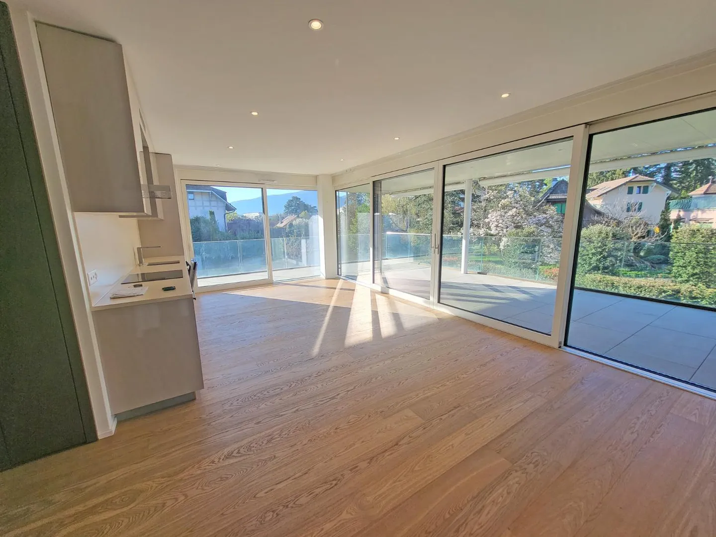 Appartamento 4 locali - Foto 2 di 8