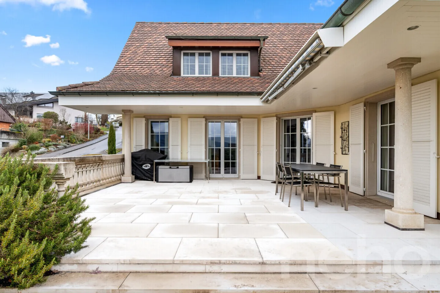 Luxe et Charme réunis - Propriété de rêve à Oberwil - Photo 3 sur 12