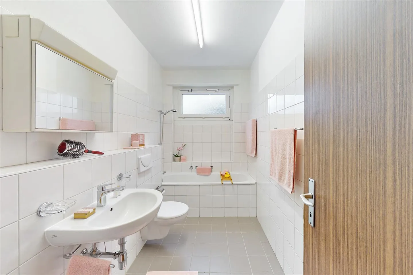 Appartement spacieux de 3,5 pièces dans un emplacement calme et pratique - Photo 6 sur 10