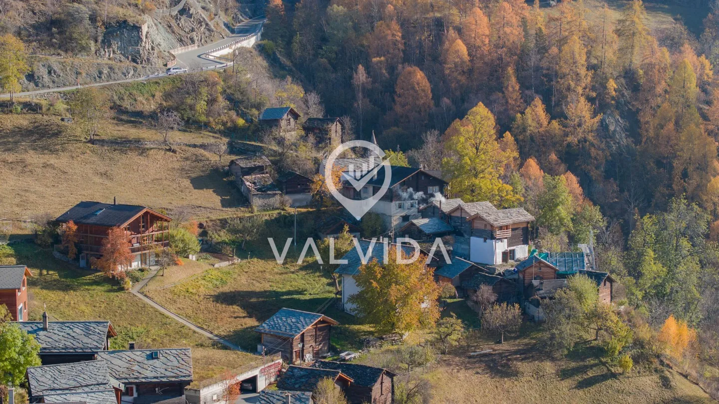 Appartamento con stalla e rimessa a Visperterminen - Foto 2 di 18
