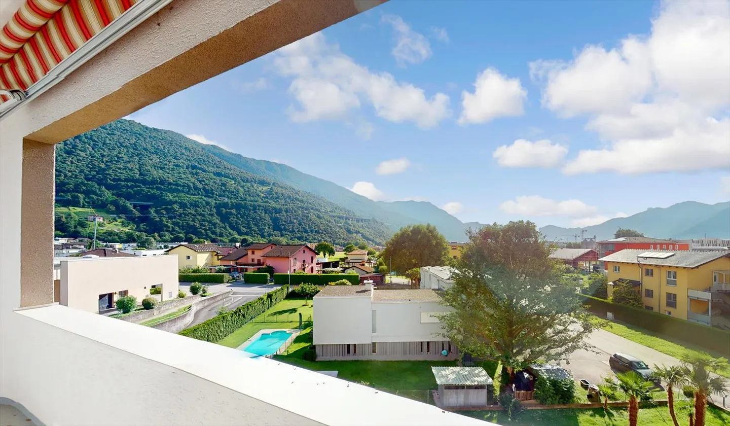 Appartement spacieux de 3,5 pièces dans un emplacement calme et pratique - Photo 1 sur 10