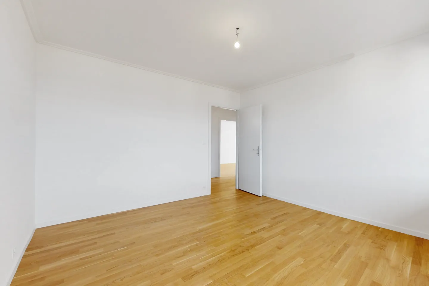 Apartment for rent - Photo 1 of 3