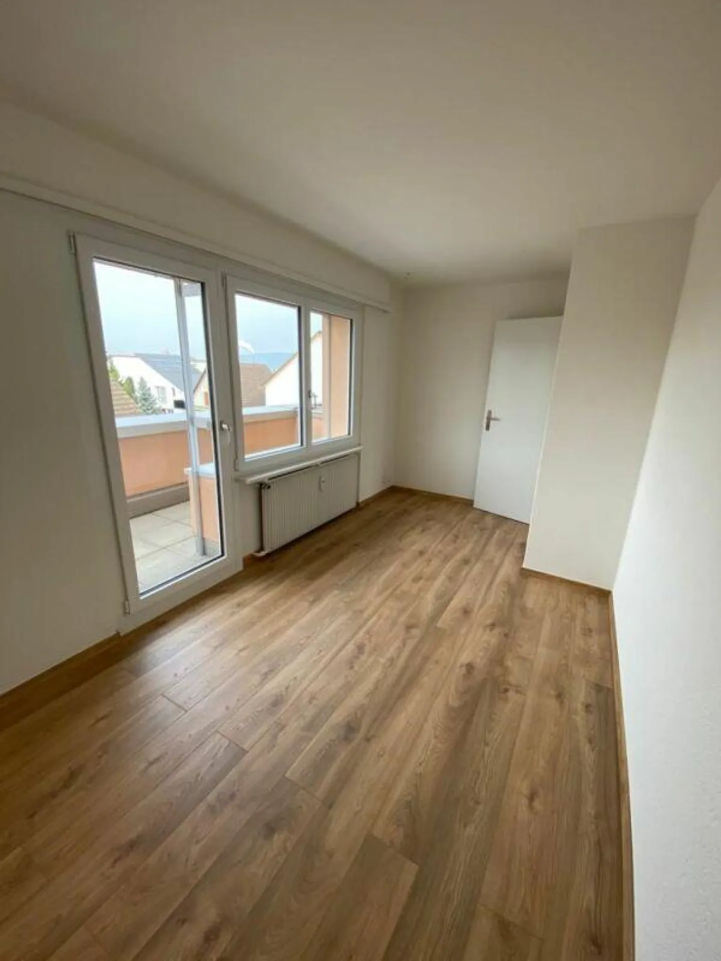 Appartamento attico di 3,5 stanze modernizzato al 3° piano - Foto 6 di 10