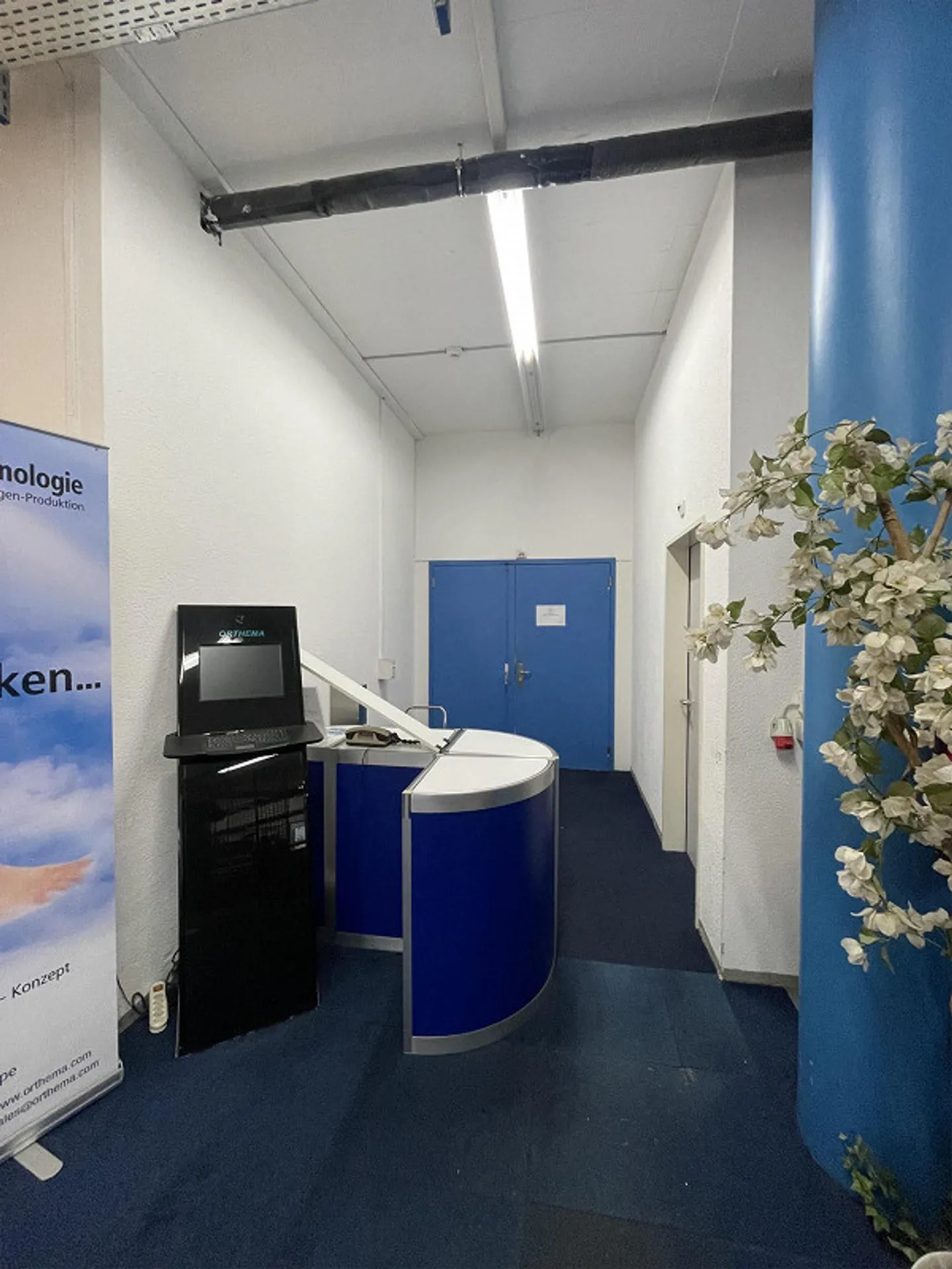 Espace commercial avec des connexions idéales – 996 m² dans le bâtiment commercial Ried - Photo 5 sur 22