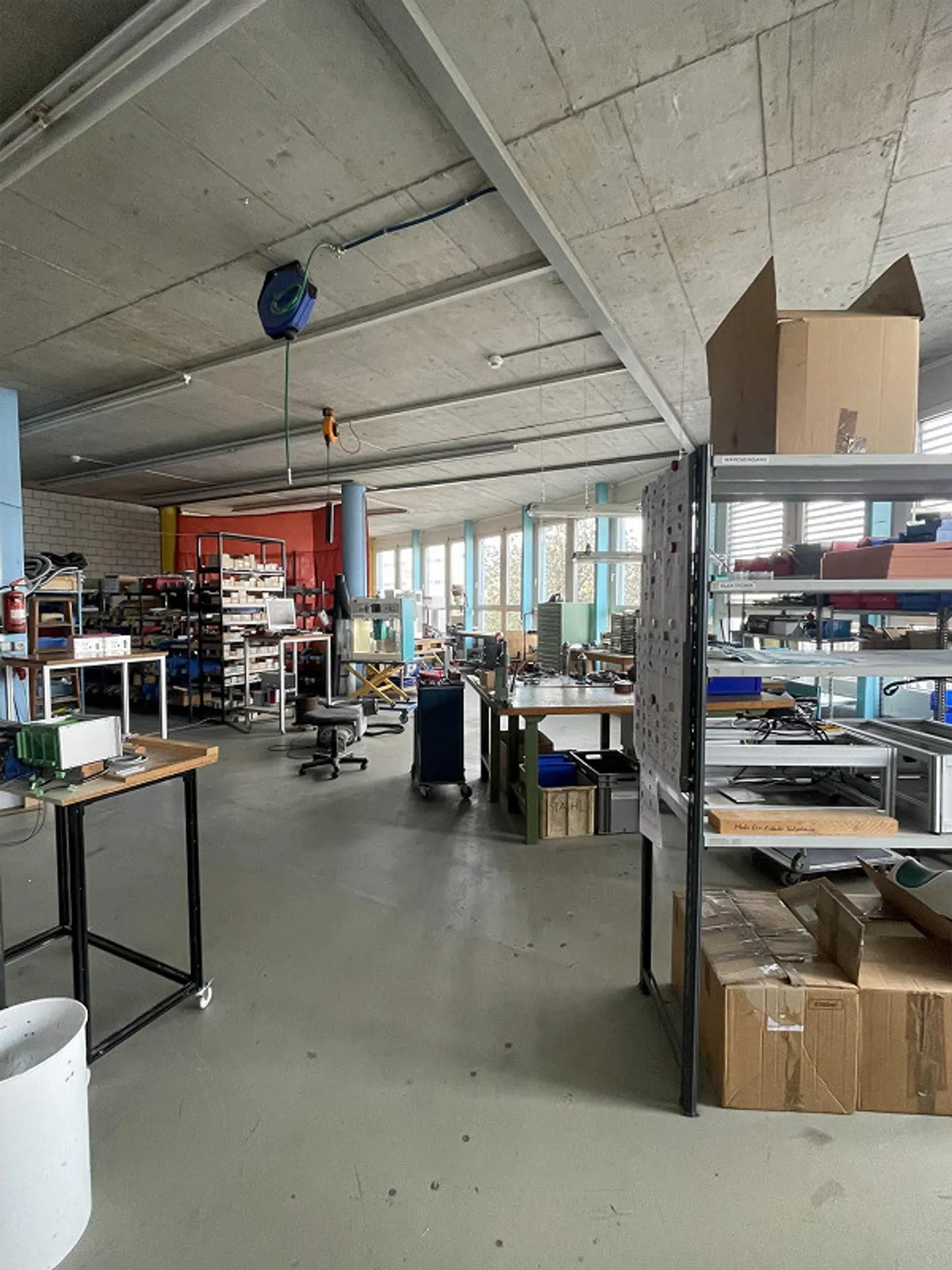 Espace commercial avec des connexions idéales – 996 m² dans le bâtiment commercial Ried - Photo 13 sur 22