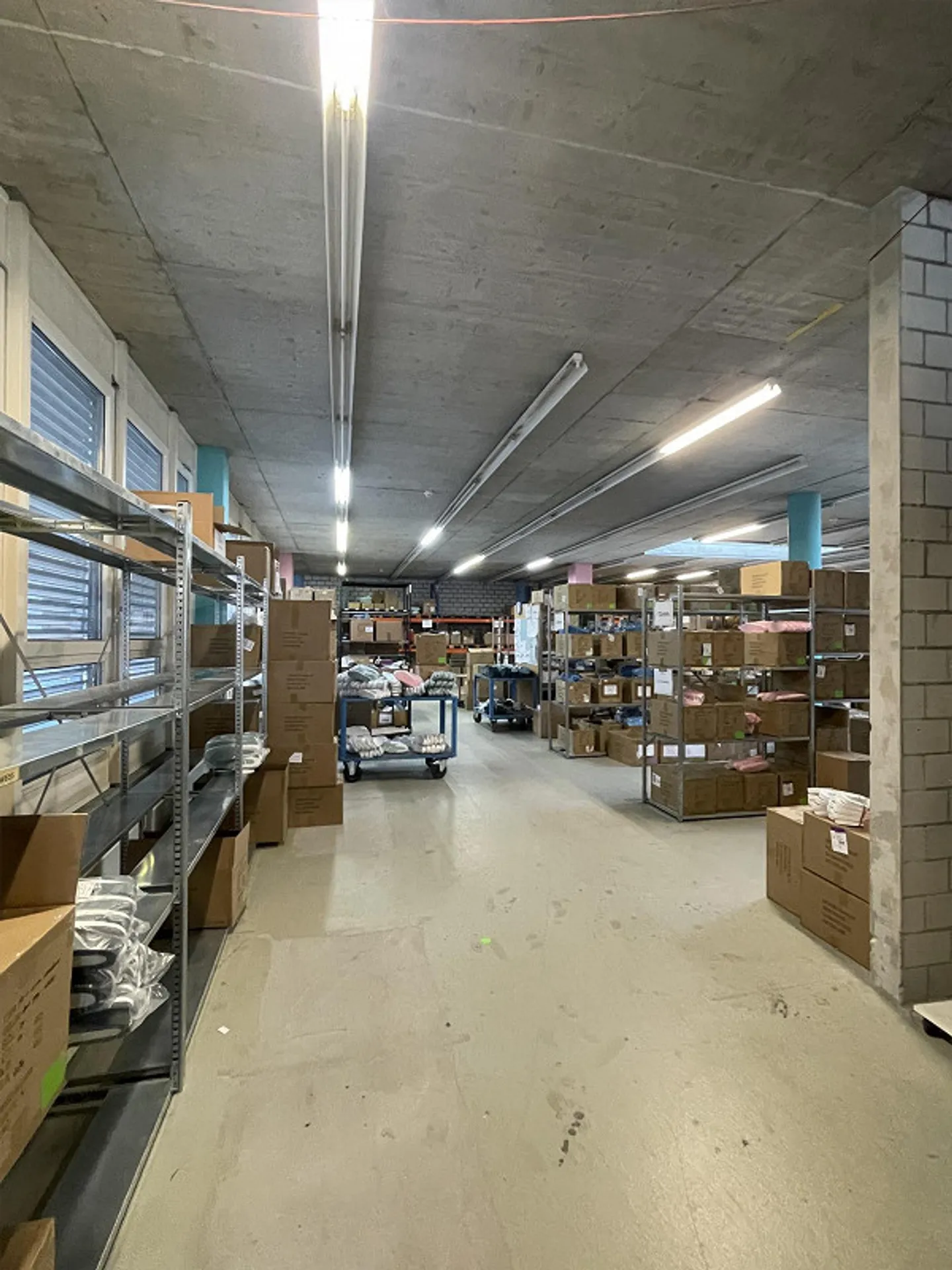 Espace commercial avec des connexions idéales – 996 m² dans le bâtiment commercial Ried - Photo 16 sur 22