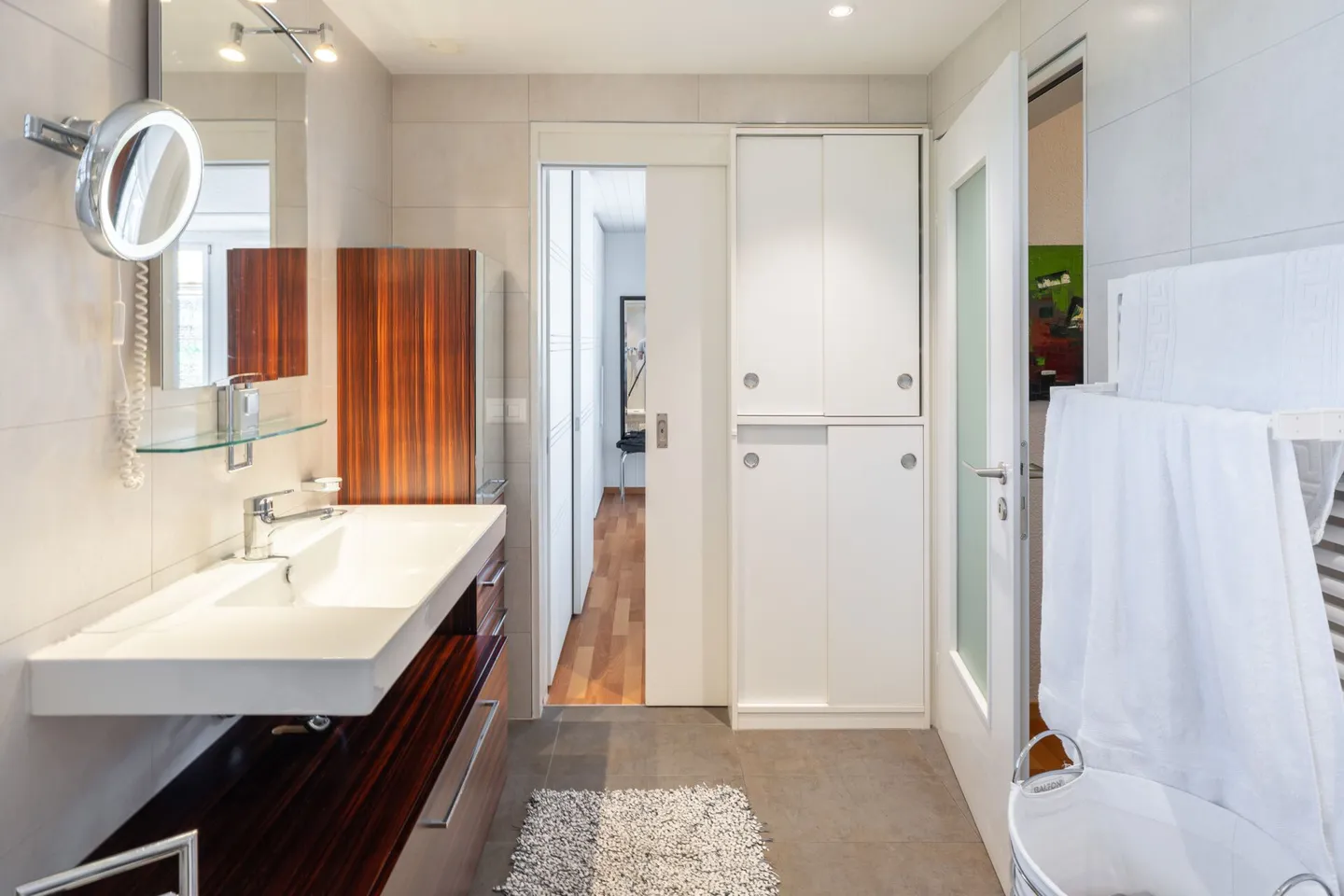 Villa im Chalet-Stil mit Pool & Sicht auf die Berner Alpenkette in Riggisberg - Foto 14 von 18