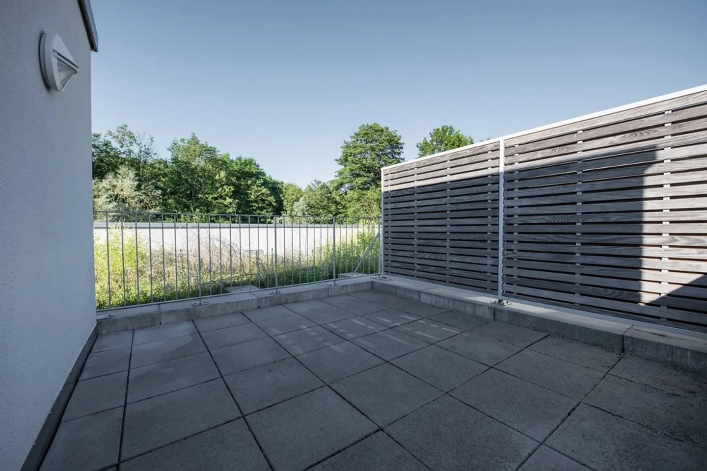 Appartamento moderno con terrazza - Foto 6 di 10