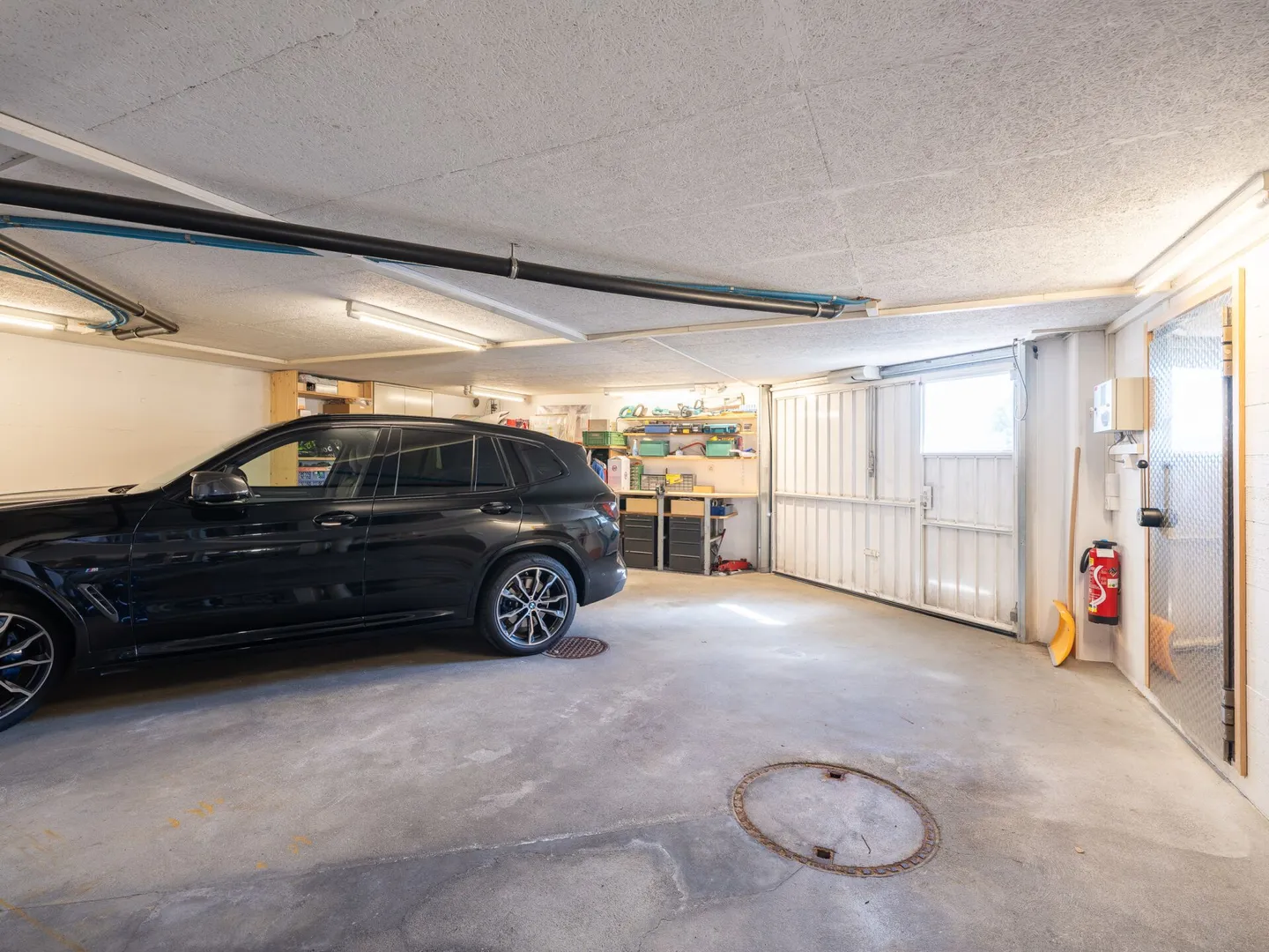 Villa im Chalet-Stil mit Pool & Sicht auf die Berner Alpenkette in Riggisberg - Foto 17 von 18