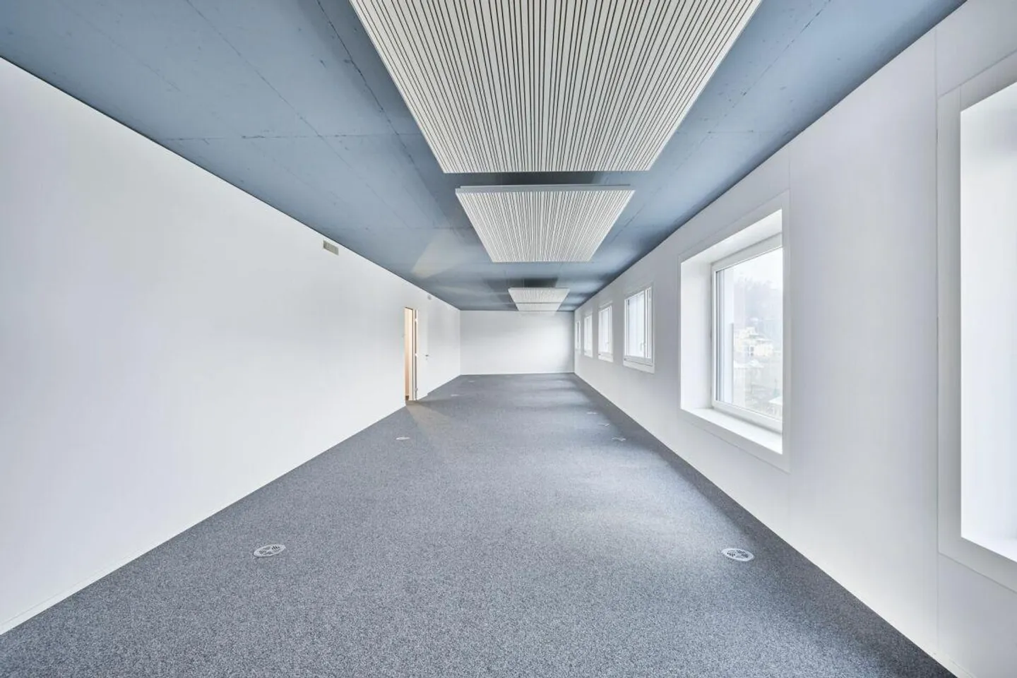 Geräumige Bürofläche mit Entfaltungspotential am Schaffhauser Bahnhof - Foto 6 von 11